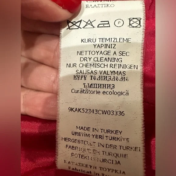 đź–¤Koton Elegant Two-Piece Gray & White Skirt Suit with Fuchsia Lining | Size 4đź–¤ - Picture 7 of 8